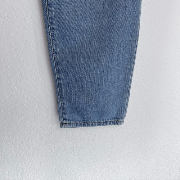 Forever 21 Heavily Distressed Jean - Picture 4 of 6